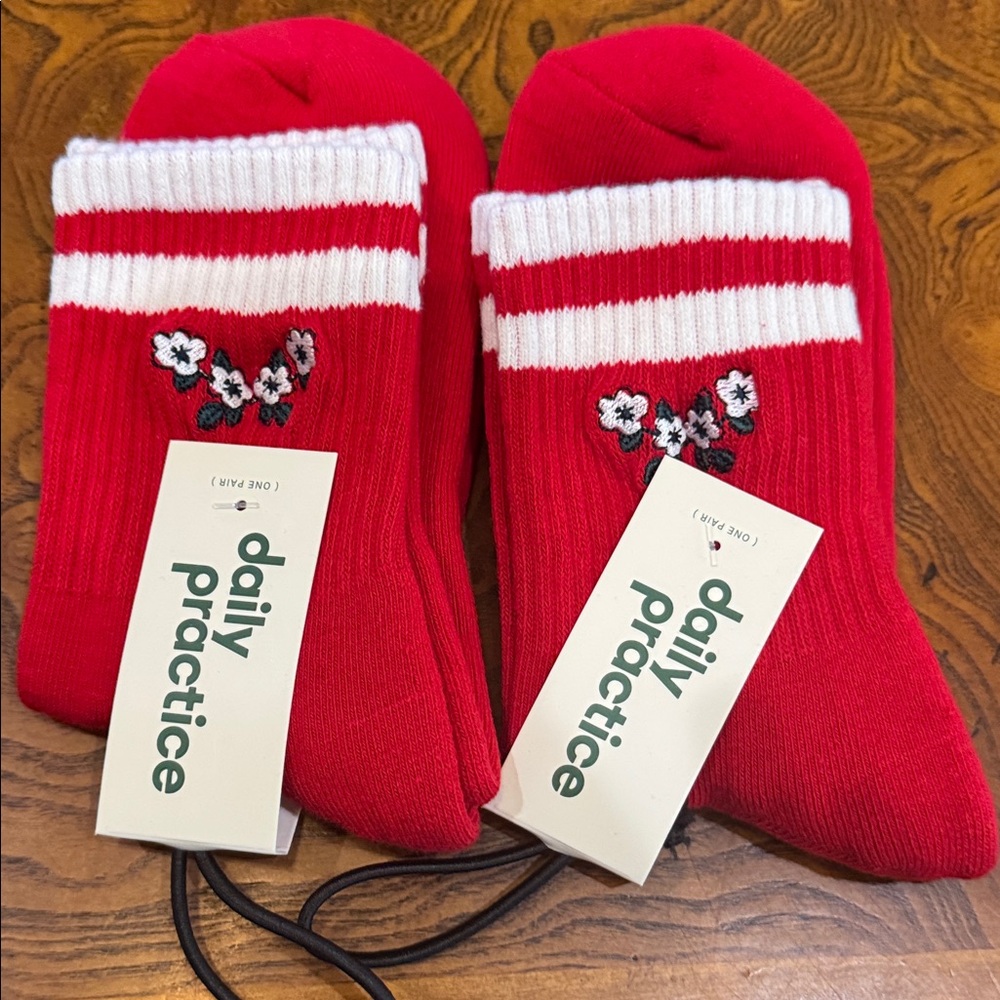 Anthropologie (2) Red Floral Socks